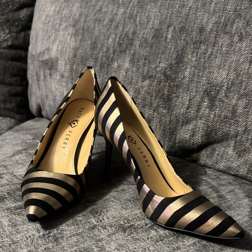 Katy Perry Collections Striped Black and Gold Heels